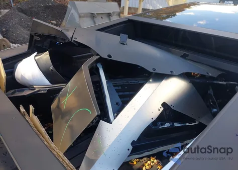 2025 Tesla Cybertruck All-Wheel Drive из США, поврежденный, VIN 7G2CEHED0SA074560